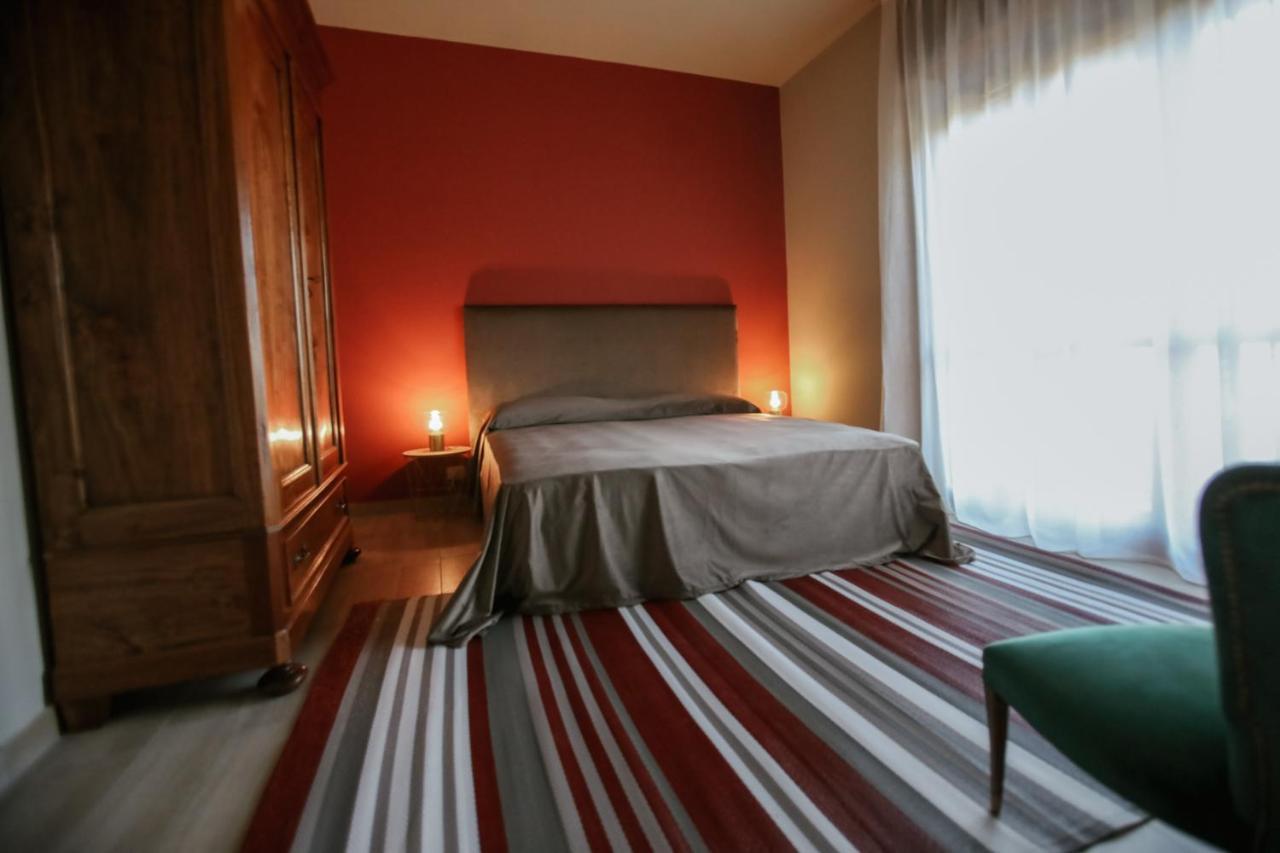 Ca'Du Lin - Jacuzzi Cisterna dʼAsti Exterior foto
